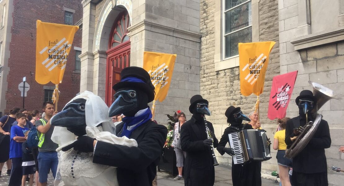 Scéne extérieure du Festival